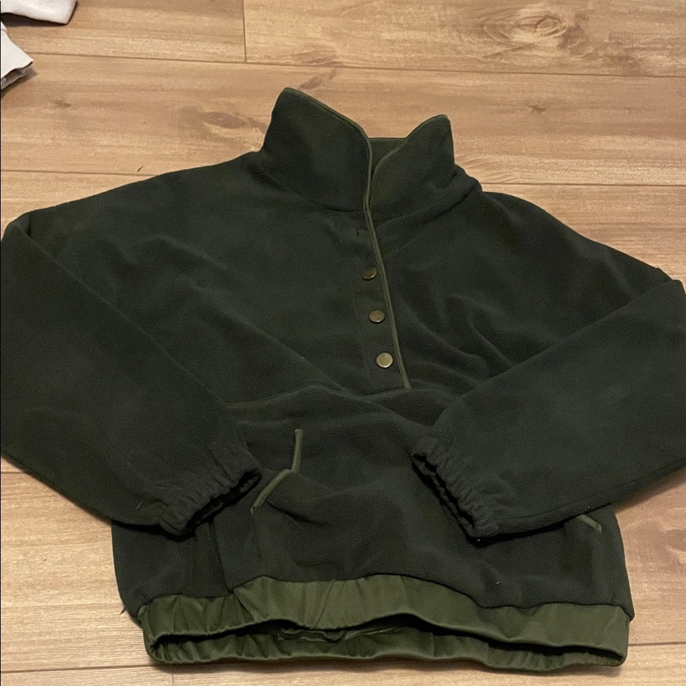 Dark Green Fleece Pullover